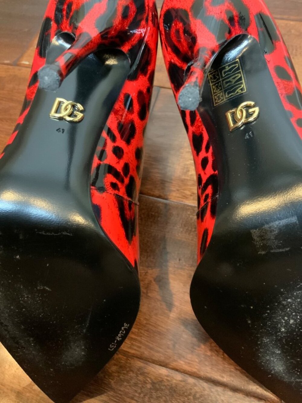 Dolce&Gabbana D&G Red & Black Leopard-Print Pointed Ankle Booties Size 10.5 | 41 - Picture 7 of 8